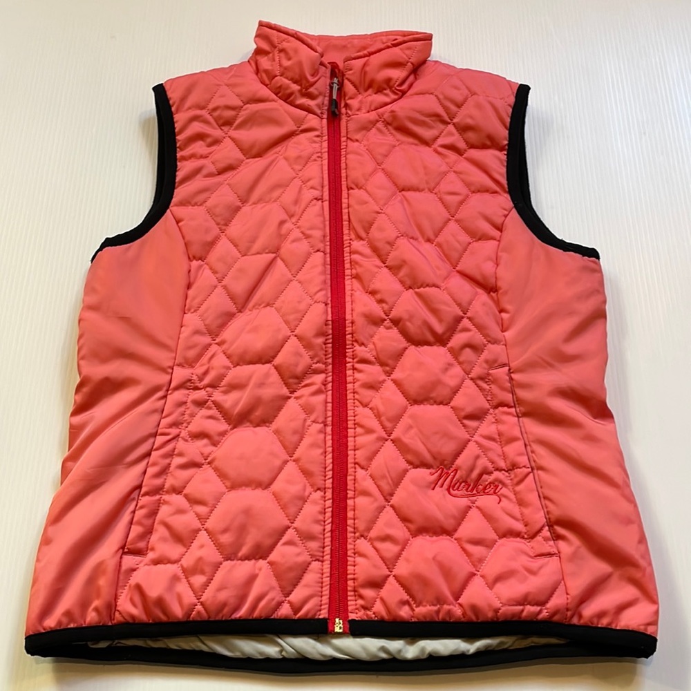 Marker puffy quilted vest, peach with black trim. Women’s size Medium